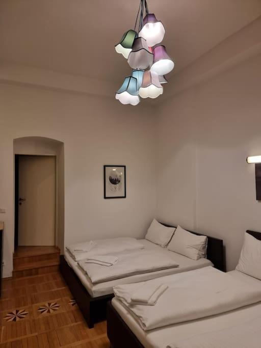 Sissi Royal Suite - Inner City 4 Bedroom Apartment Wien Eksteriør bilde