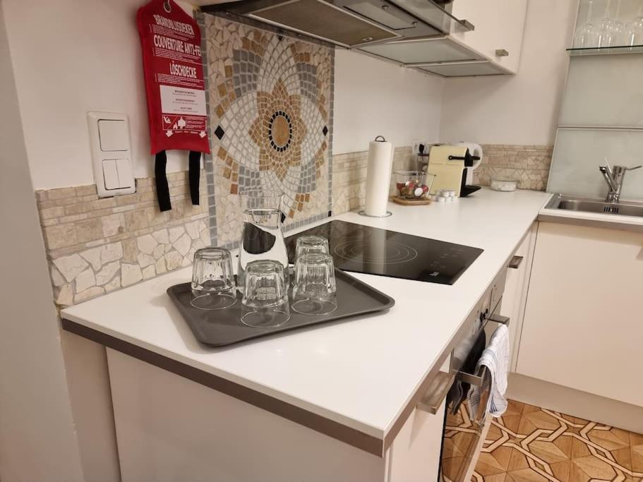 Sissi Royal Suite - Inner City 4 Bedroom Apartment Wien Eksteriør bilde