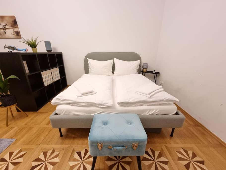 Sissi Royal Suite - Inner City 4 Bedroom Apartment Wien Eksteriør bilde